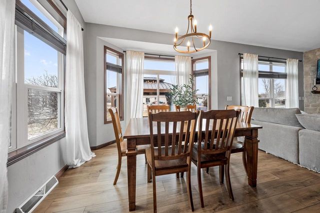 1823 NATION COURT, Neenah, WI 54956