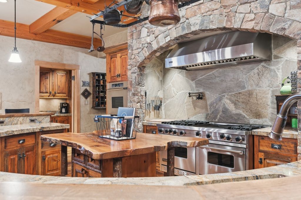 307 Northern Lights Drive, Whitefish, MT 59937 photo 23