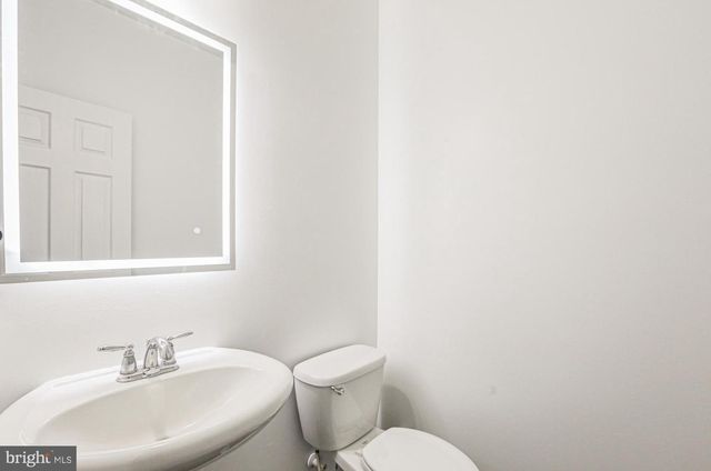 233 CLIMBING VINE AVE, Smyrna, DE 19977