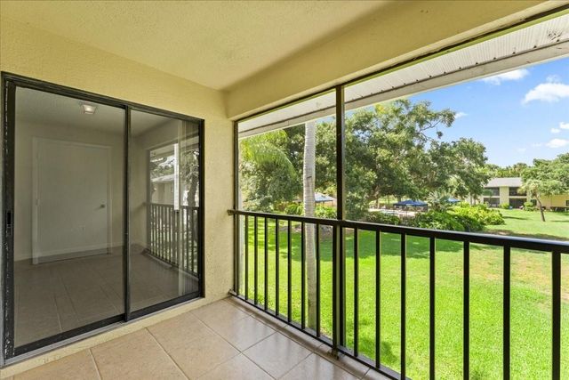 3001 58TH AVENUE S 1106, St Petersburg, FL 33712