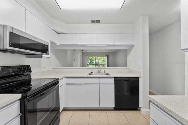 3001 58TH AVENUE S 1106, St Petersburg, FL 33712
