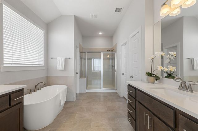 20817 Claire Jean PATH, Pflugerville, TX 78660