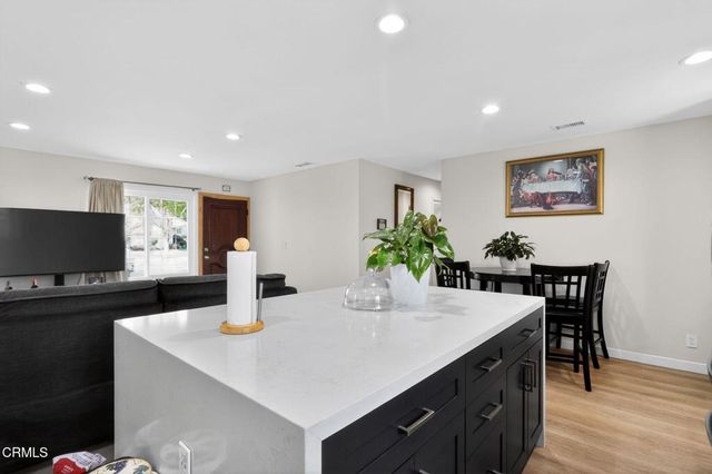 2377 Fitzgerald Road, Simi Valley, CA 93065