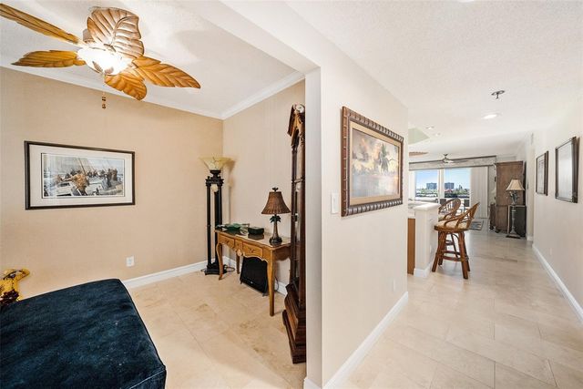 7984 SAILBOAT KEY BOULEVARD S 401, South Pasadena, FL 33707