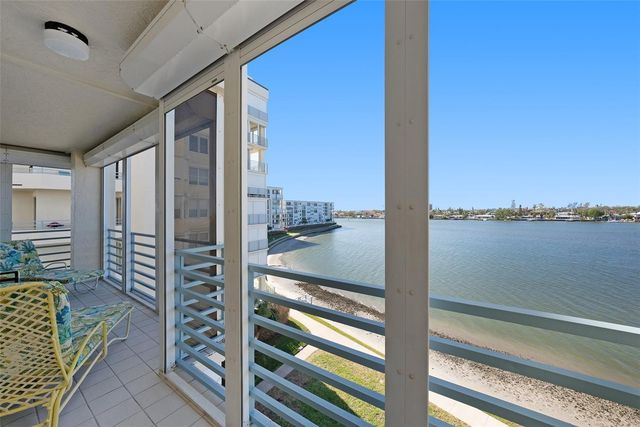 7984 SAILBOAT KEY BOULEVARD S 401, South Pasadena, FL 33707