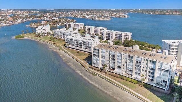 7984 SAILBOAT KEY BOULEVARD S 401, South Pasadena, FL 33707