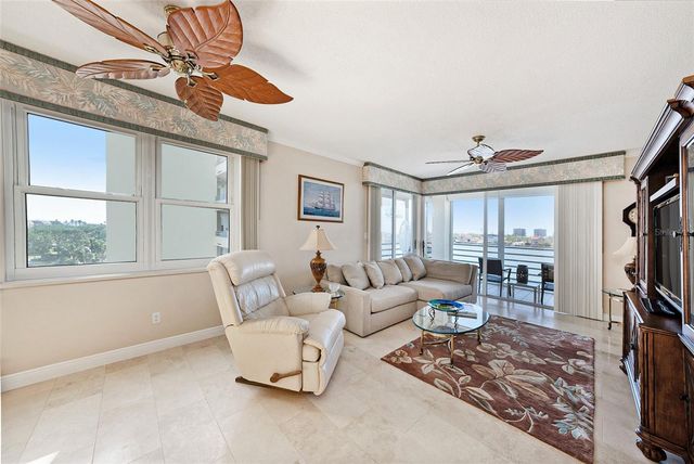 7984 SAILBOAT KEY BOULEVARD S 401, South Pasadena, FL 33707