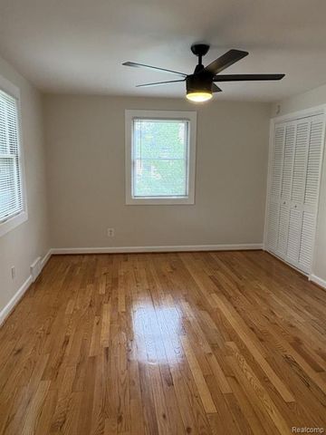655 N Eton Street, Birmingham, MI 48009