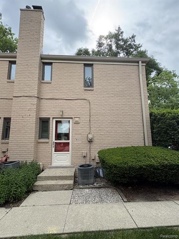 655 N Eton Street, Birmingham, MI 48009