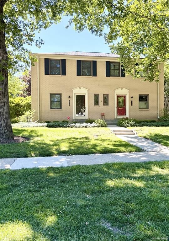 655 N Eton Street, Birmingham, MI 48009