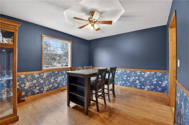 2304 Valley View W Drive, Pleasant Hill, MO 64080