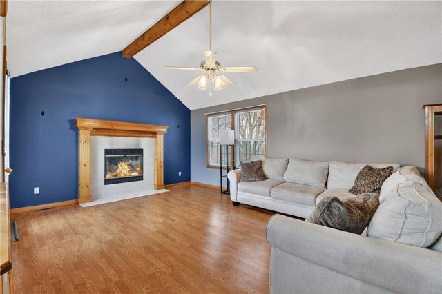 2304 Valley View W Drive, Pleasant Hill, MO 64080