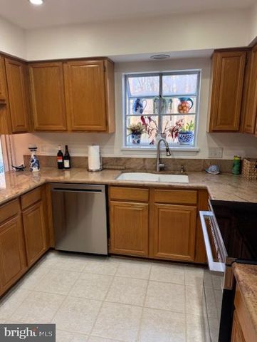 3941 SUNFLOWER CIR, Bowie, MD 20721