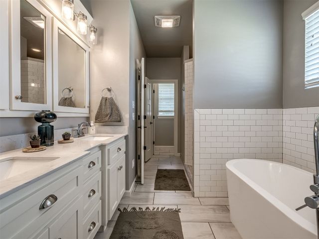 12210 Elizabeth Drive, Oklahoma City, OK 73130