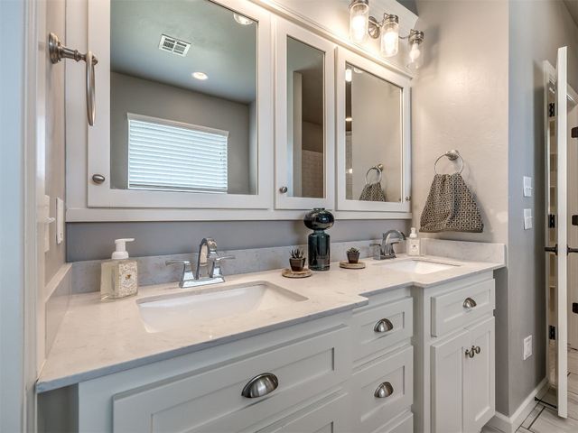 12210 Elizabeth Drive, Oklahoma City, OK 73130