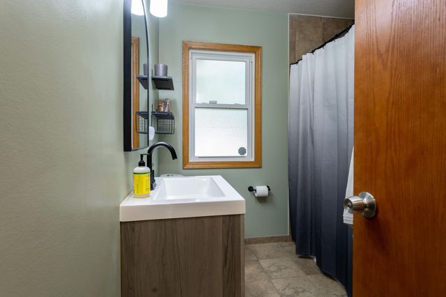 5248 Camden Avenue N, Minneapolis, MN 55430