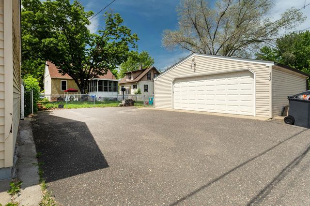 5248 Camden Avenue N, Minneapolis, MN 55430