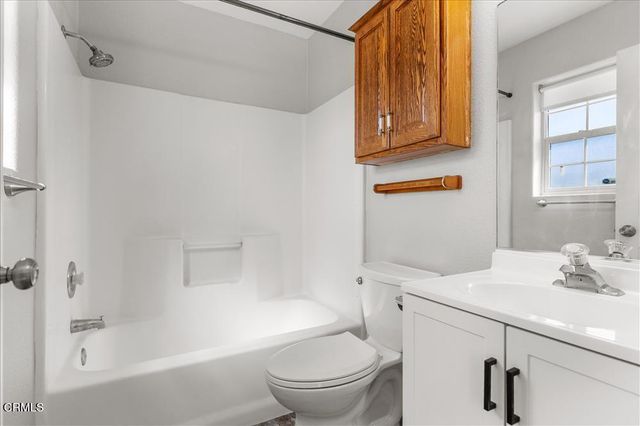 20601 Ridgecrest Drive, Tehachapi, CA 93561