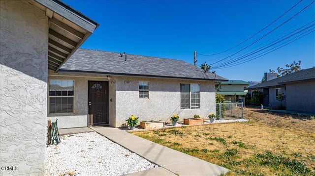 20601 Ridgecrest Drive, Tehachapi, CA 93561