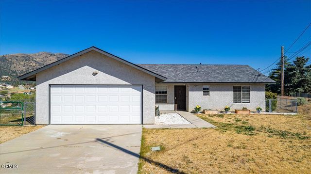 20601 Ridgecrest Drive, Tehachapi, CA 93561