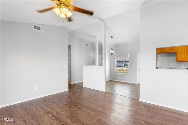 20601 Ridgecrest Drive, Tehachapi, CA 93561