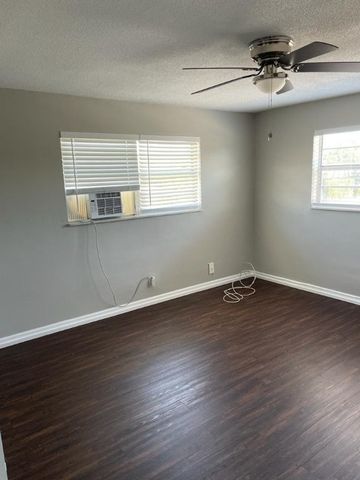 1630 N 25th Avenue 6, Hollywood, FL 33020