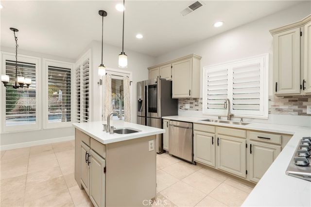 6763 Pistachio Place, Palmdale, CA 93551