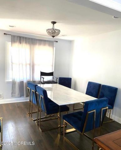 55 Heath Avenue, Oakhurst, NJ 07755