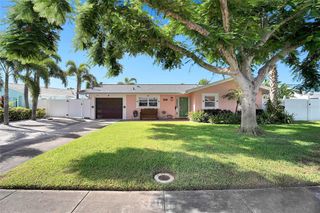 562 LEWIS BOULEVARD SE, St Petersburg, FL 33705