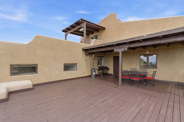 4 Calle Lobo, Santa Fe, NM 87506