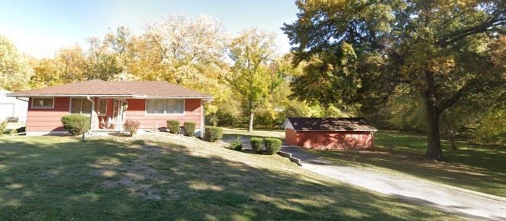 7019 N Elm Street, Pleasant Valley, MO 64068