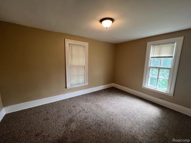 15766 PLAINVIEW Avenue, Detroit, MI 48223