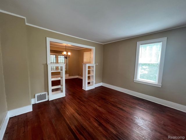 15766 PLAINVIEW Avenue, Detroit, MI 48223