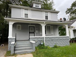 15766 PLAINVIEW Avenue, Detroit, MI 48223