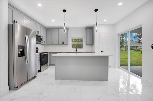 1903 VAN ALLEN CIRCLE, Deltona, FL 32738