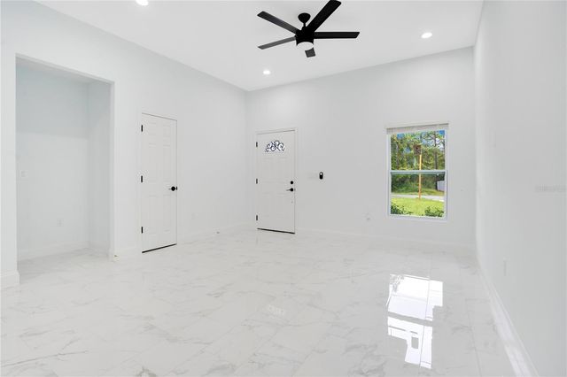 1903 VAN ALLEN CIRCLE, Deltona, FL 32738