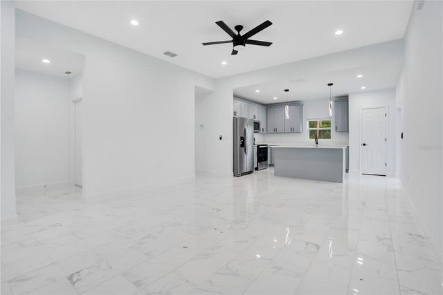 1903 VAN ALLEN CIRCLE, Deltona, FL 32738
