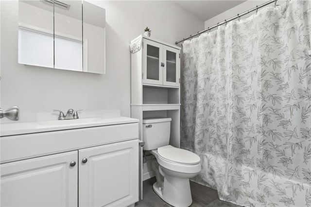 2311 54TH AVENUE DRIVE W, Bradenton, FL 34207