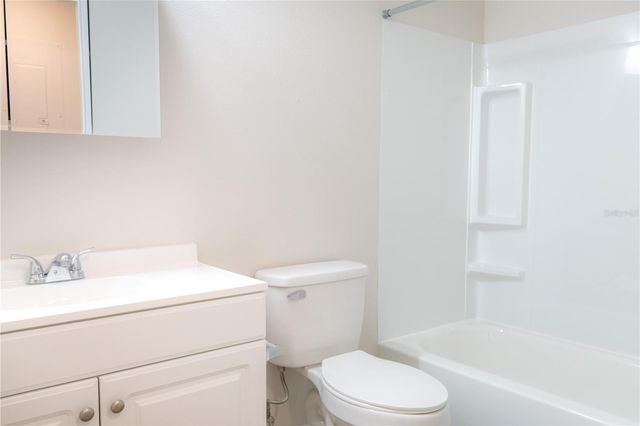 2311 54TH AVENUE DRIVE W, Bradenton, FL 34207