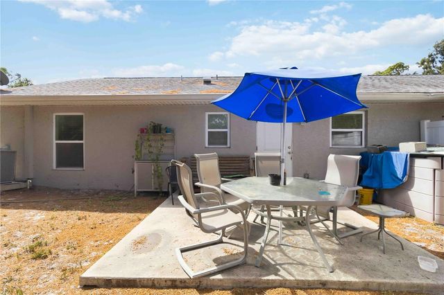 2311 54TH AVENUE DRIVE W, Bradenton, FL 34207