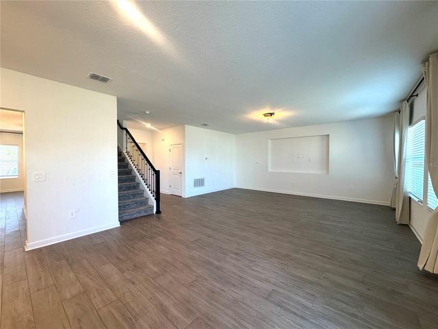 5774 STEPHENS ROAD, St Cloud, FL 34771