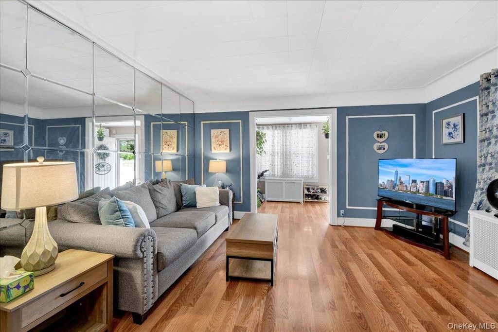 322 Logan Avenue, Bronx, NY 10465 — photo 5
