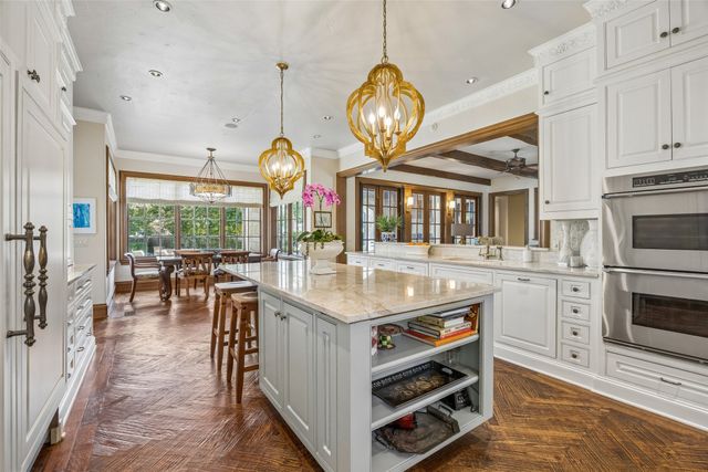 7270 Turtle Creek Boulevard, University Park, TX 75225