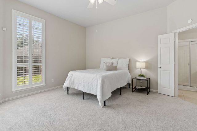 2512 Stone Meadows Drive, Little Elm, TX 75068