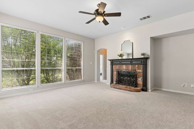2512 Stone Meadows Drive, Little Elm, TX 75068