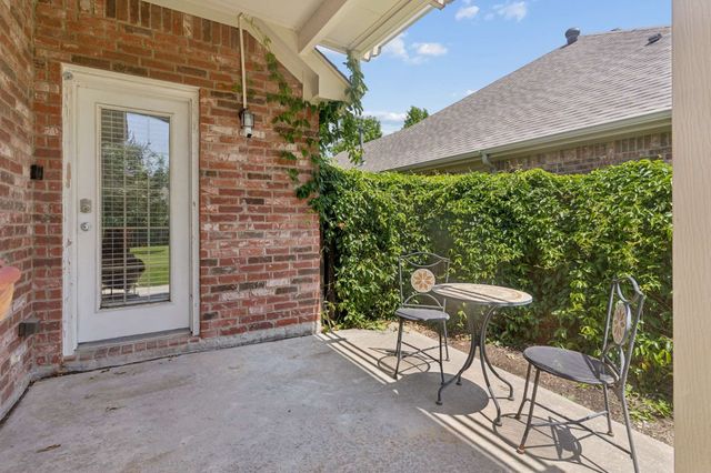 2512 Stone Meadows Drive, Little Elm, TX 75068