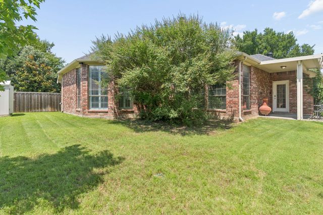 2512 Stone Meadows Drive, Little Elm, TX 75068