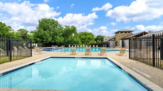 2512 Stone Meadows Drive, Little Elm, TX 75068