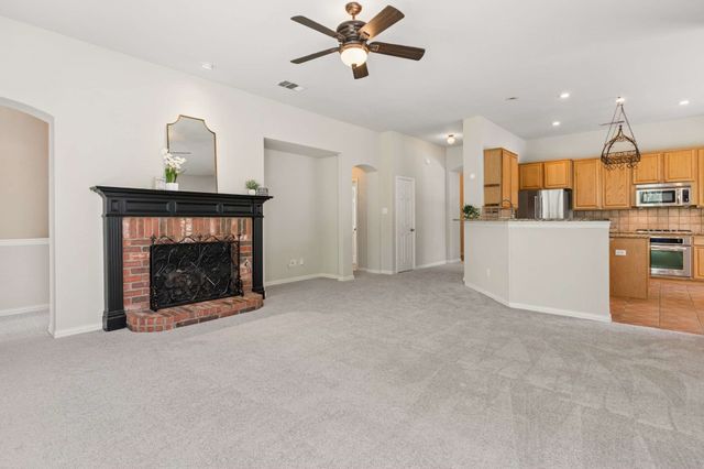 2512 Stone Meadows Drive, Little Elm, TX 75068