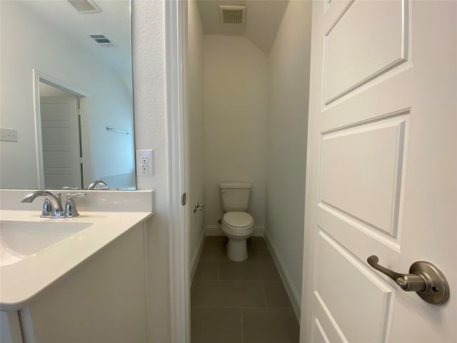 318 Julia Lane, Euless, TX 76040